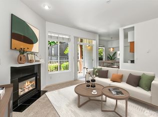 Gold Leaf, Lynnwood, WA 98087