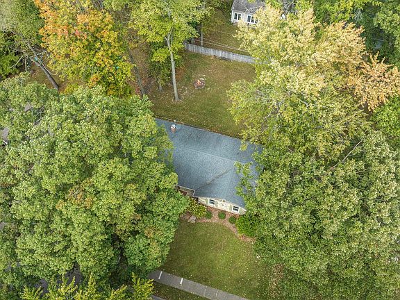 4th image of 6407 Monarch Dr