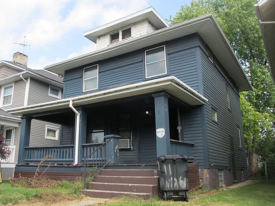 1st image of 11 Niagara Ave