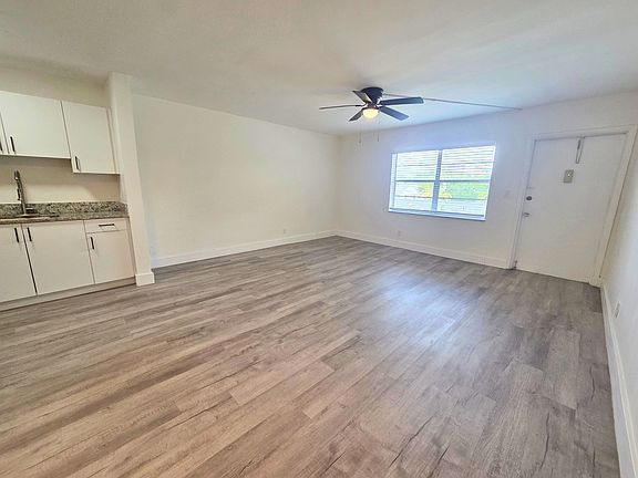 5th image of 1300 NE 3rd St APT 23