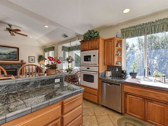 3rd image of 3690 Camino Hills Dr