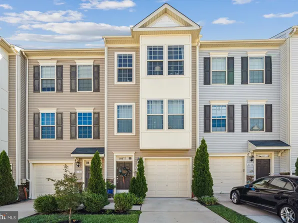 8148 Hollow Ct, Severn, MD 21144