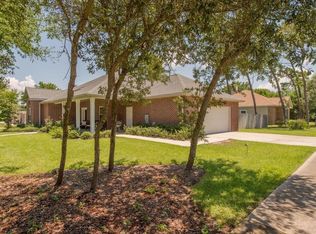 300 Benning Dr, Destin, FL 32541