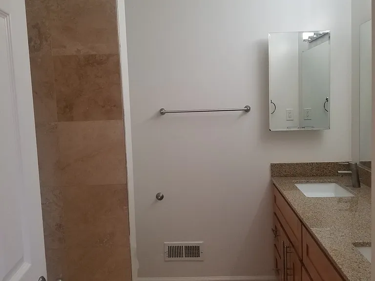 2394 Pauline Dr — Photo 7
