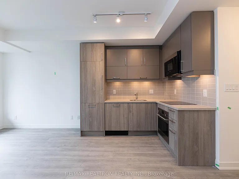 8119 Birchmount Rd #1301A — Photo 8