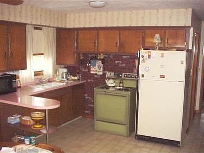 3rd image of 18800 W 130th St