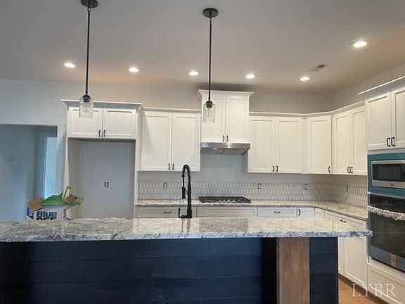3rd image of 5424 Boonsboro Dr