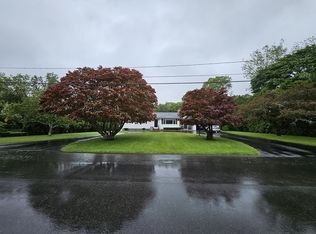 17 Silver St, Taunton, MA 02780