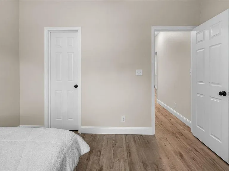 2293 Fleming Dr — Photo 18