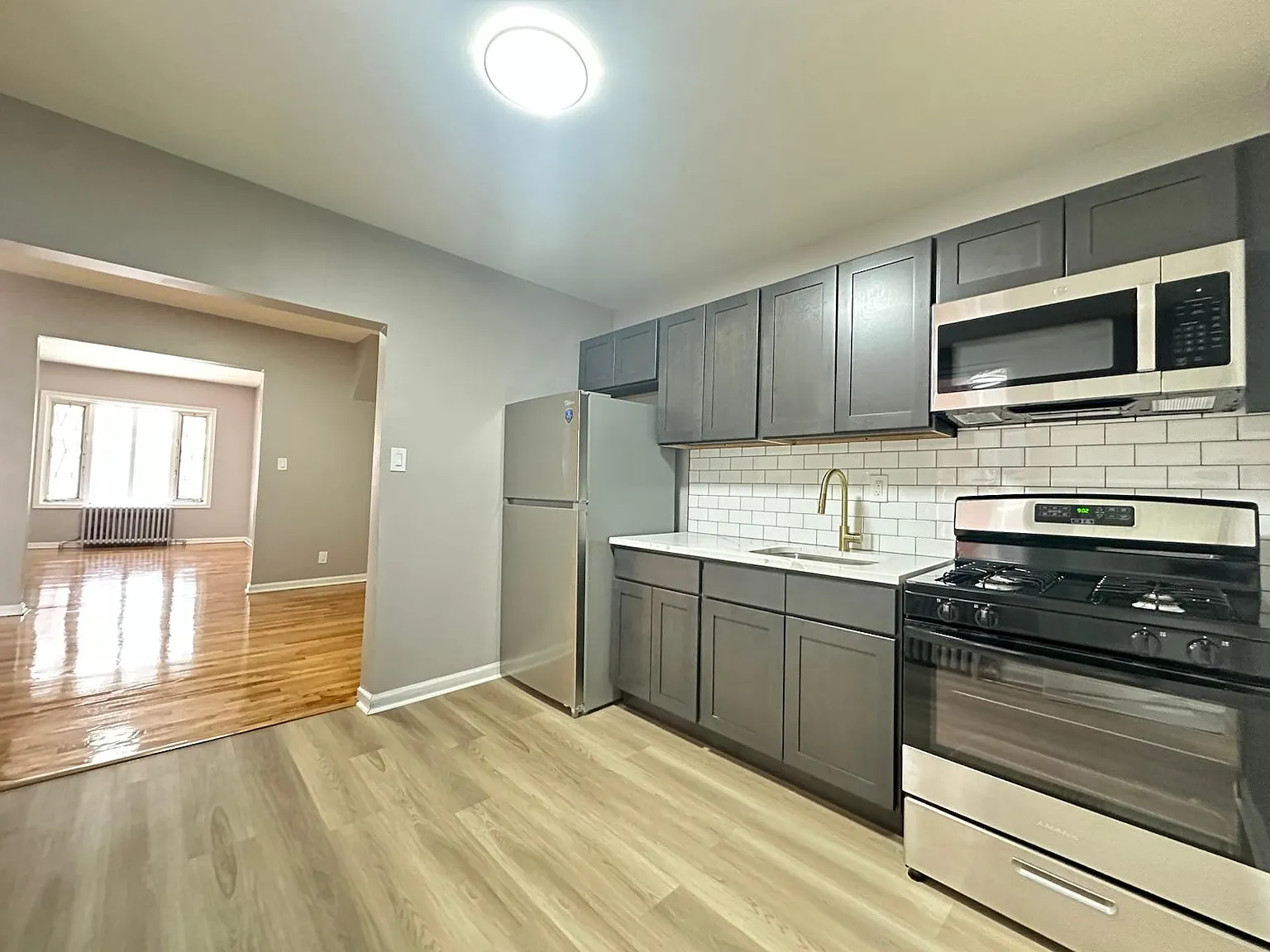 Gorgeous Home Available Now! — Photo 3