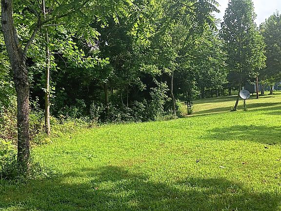5th image of 1133 Wheeler Rd