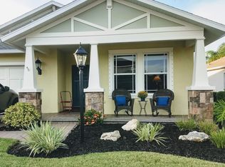 11875 Forest Park Cir, Bradenton, FL 34211