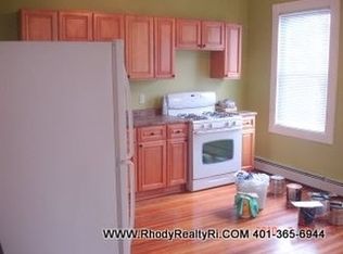 84 Robin St, Providence, RI 02908