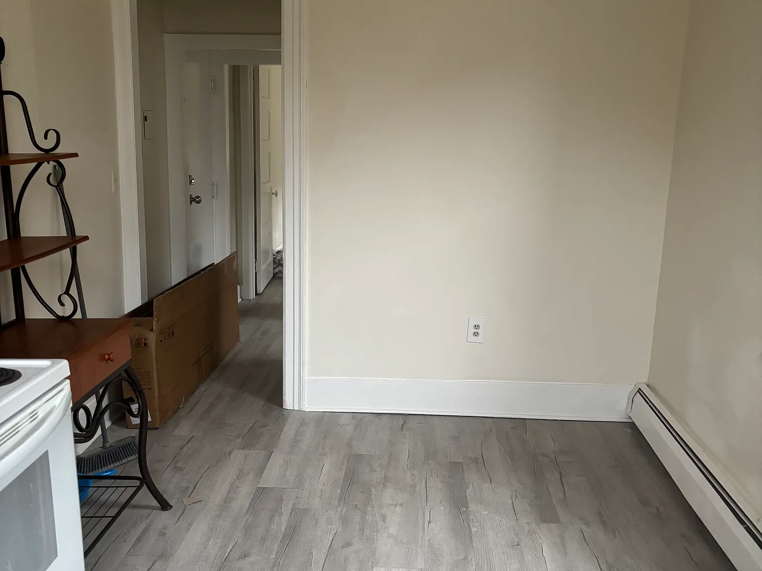 1 bed, 500 sqft, $1,100 — Photo 2