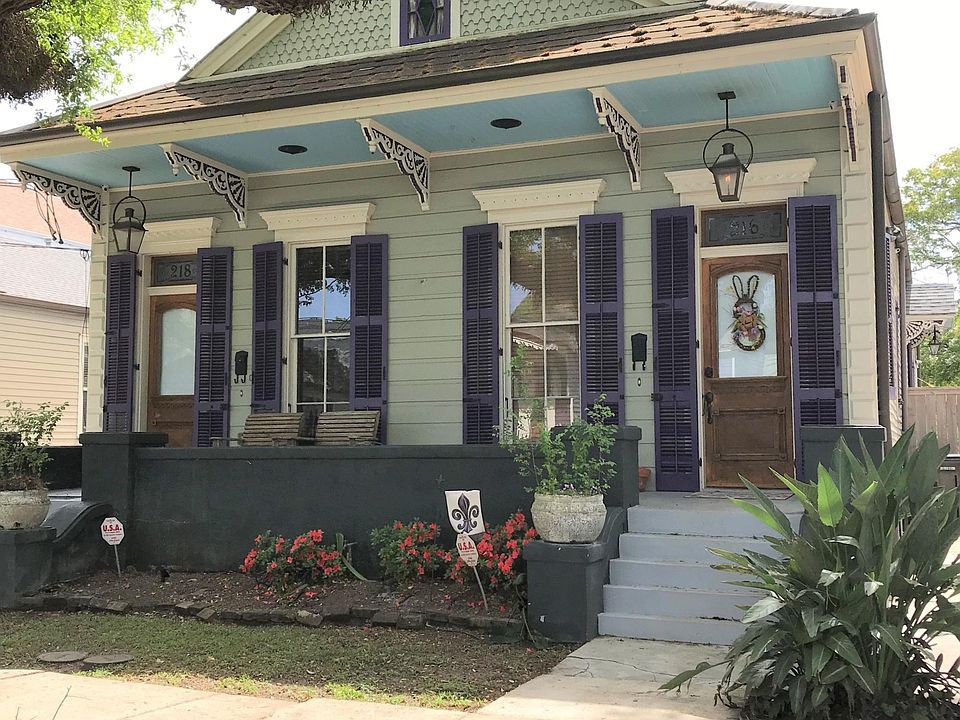 1st image of 216 N Alexander St