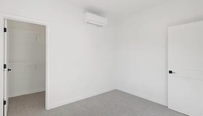 2 bed, 1207 sqft, $2,400 — Photo 4