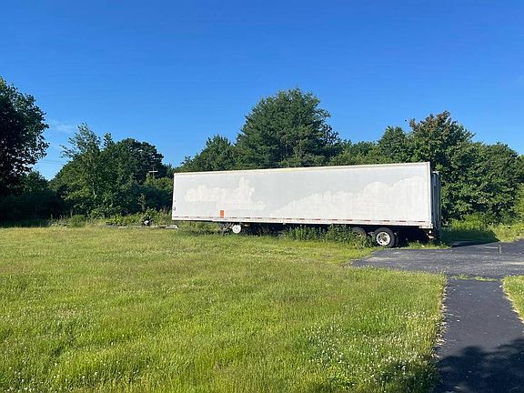 3rd image of 290 Bridgton Rd