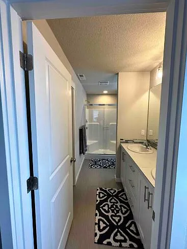 3041 S Ivy St — Photo 10
