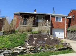585 Beaufort Ave, Pittsburgh, PA 15226