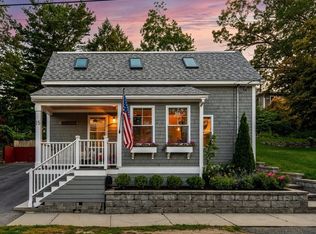 15 Howard St, Newburyport, MA 01950
