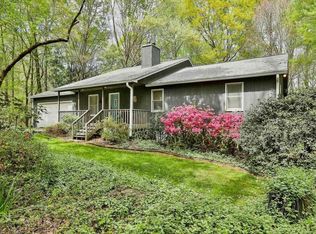 385 Vaughn Rd, Newnan, GA 30265