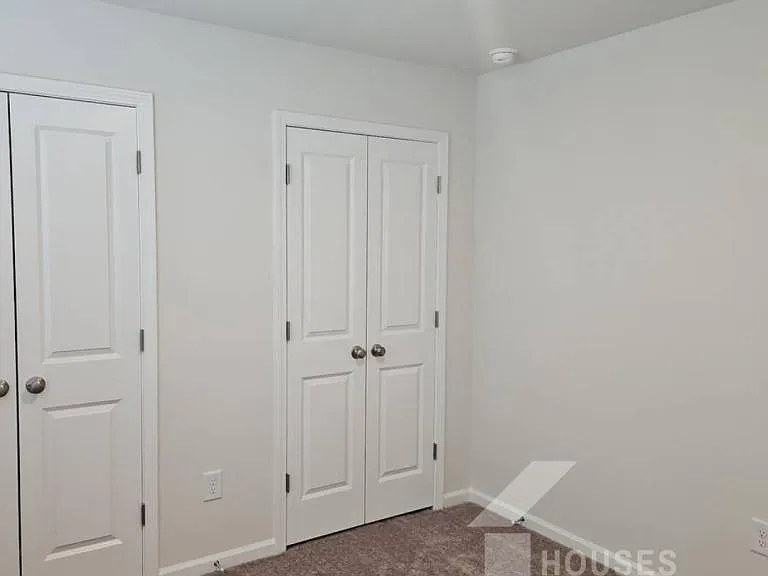 338 Prosperity Ln — Photo 15