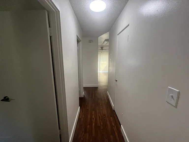 5932 Grand Ave #5 — Photo 9