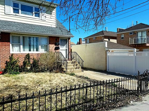 3rd image of 14255 Sutter Ave #1