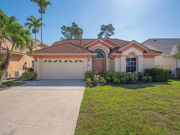 702 Lambton LN, NAPLES, FL 34104