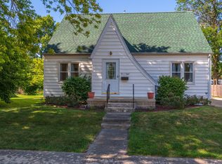 408 W Oak St, Fairbury, IL 61739