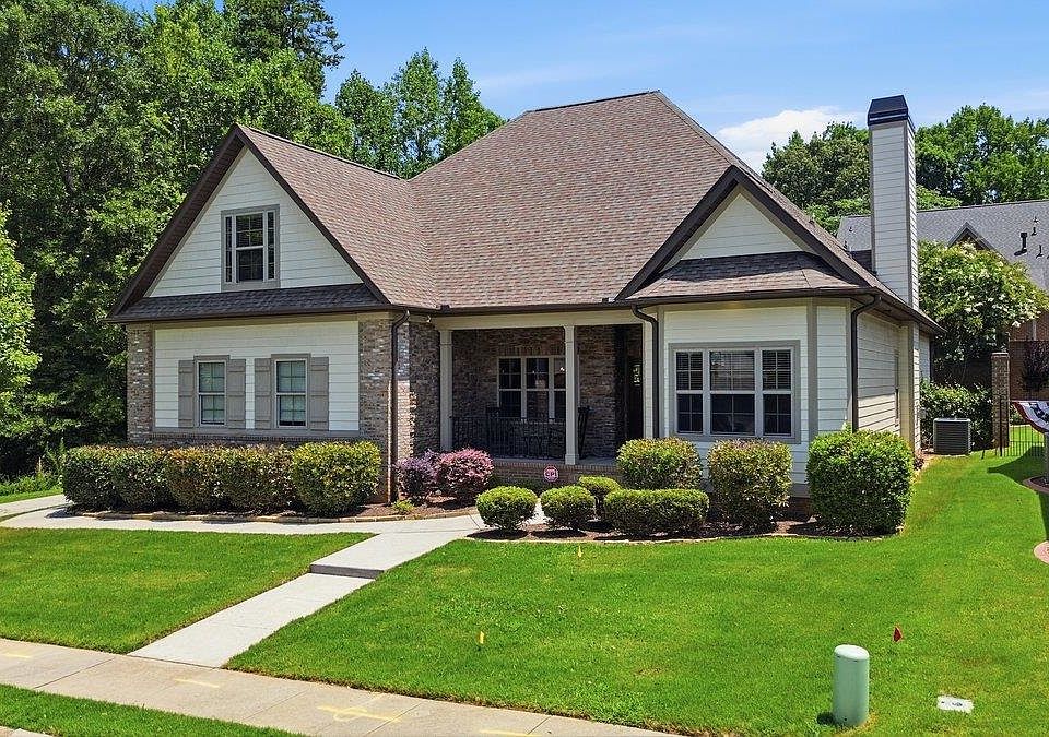 1st image of 350 Laguna Ln