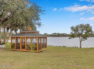 443 Georgetown Shortcut Rd, Crescent City, FL 32112