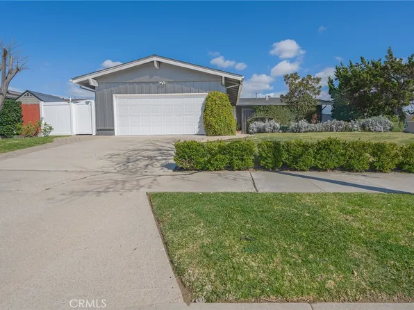 2373 N Waterberry St, Orange, CA 92865