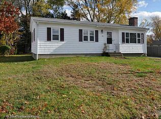 20 Coin St, Warwick, RI 02889