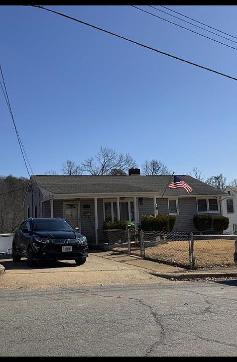 1st image of 1117 Oakgrove Ave