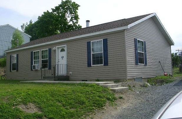 1st image of 6 Cortland St