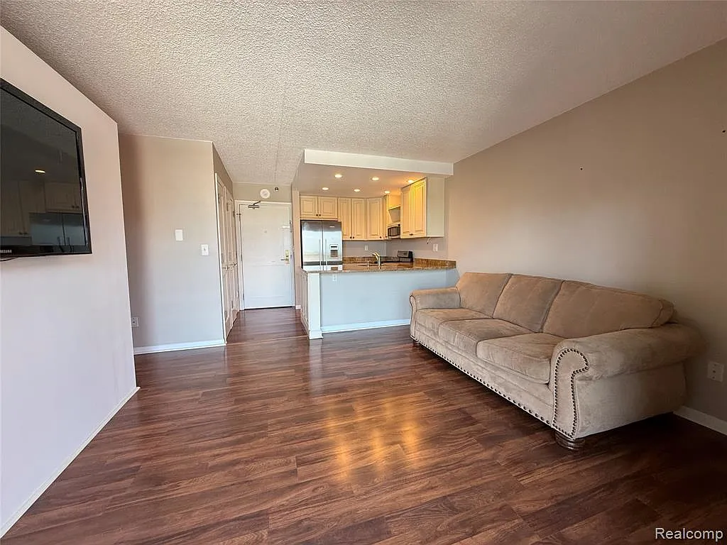 1 bed, 1.0 bath, 519 sqft, $2,600 — Photo 4