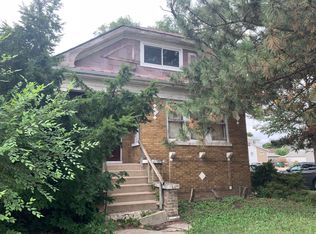 5434 W Addison St, Chicago, IL 60641