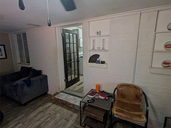 5th image of 2723 Grayson Dr