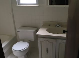 264 Lutz Rd, Zelienople, PA 16063