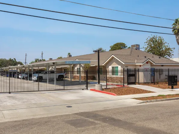 1026 N White St #C, Hanford, CA 93230