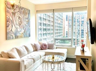 21 Balmuto St #1105-C01, Toronto, ON M4Y 1W4