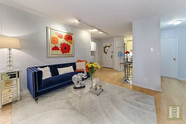 Sold by Halstead Real Estate | media 2