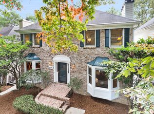 2376 Defoors Ferry Rd NW, Atlanta, GA 30318