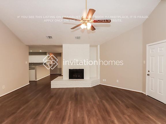 5th image of 2622 Creekway Cir