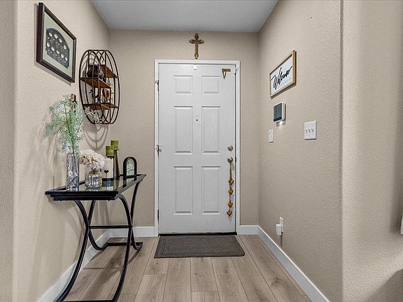 3rd image of 2542 Hayden Brook Dr