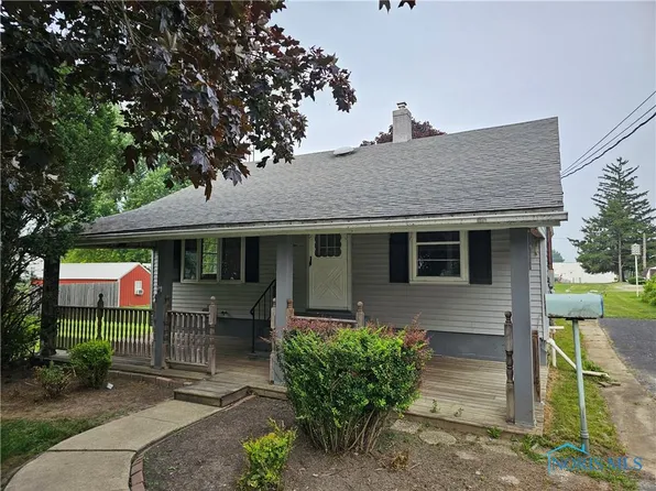 235 Woodland Ave, Carey, OH 43316