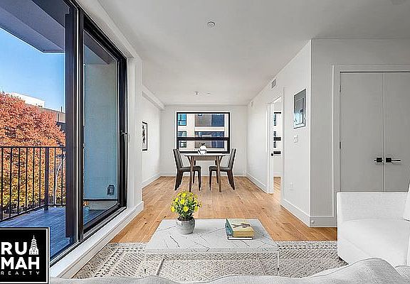 2nd image of 503 Evergreen Ave APT 2C