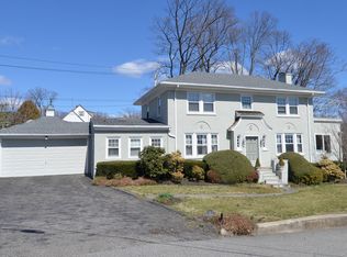 2 Agar Ave, New Rochelle, NY 10801