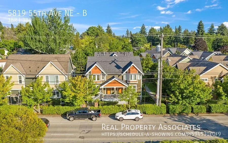 5819 55th Ave NE #B